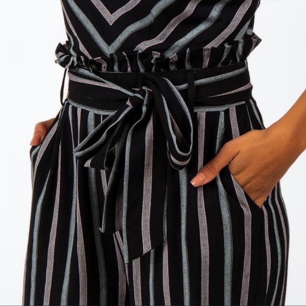 NWT Harper Heritage Boutique Black Striped Cropped One Piece Pantsuit Size M - Picture 5 of 7
